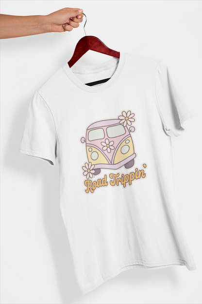 Road Trippin’ – Retro Van Art T-Shirt