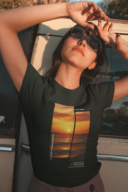 Sunset Horizon – The Calm Energy Tee